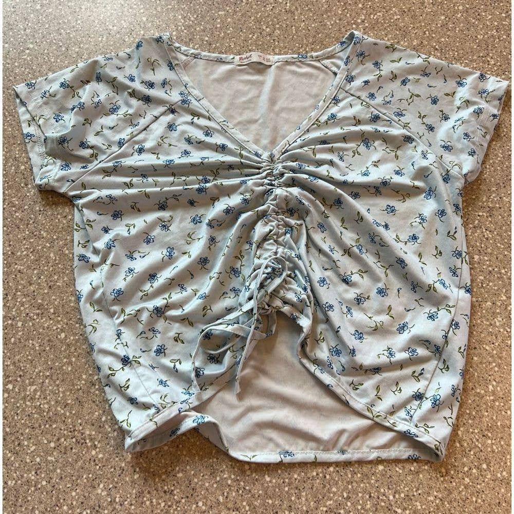 ROMWE Large Blue Floral Crop Top EUC